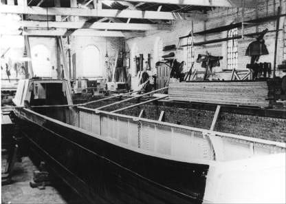 Motor boat on Gorton dock